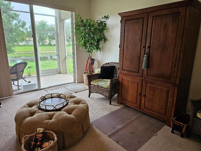 552 SW Calamondin Way Way SW, Vero Beach, FL 32968