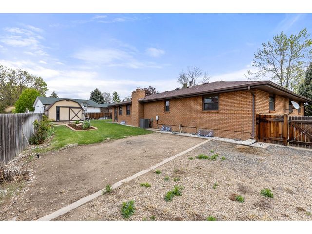 2329 Corey St, Longmont, CO 80501