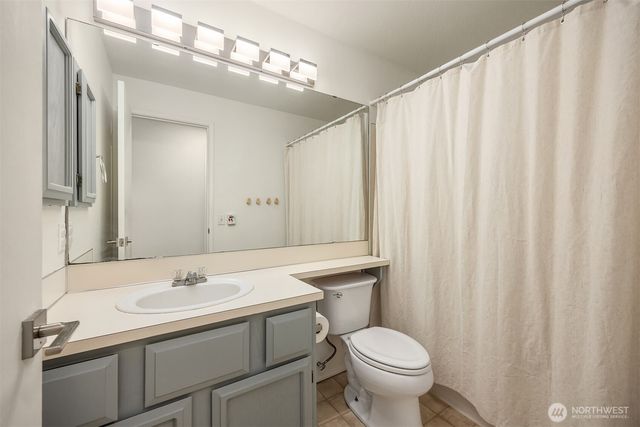 23032 SE 282nd Court, Maple Valley, WA 98038