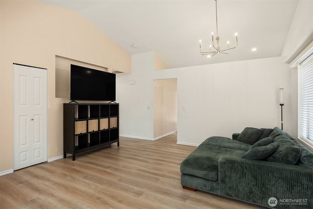 23032 SE 282nd Court, Maple Valley, WA 98038