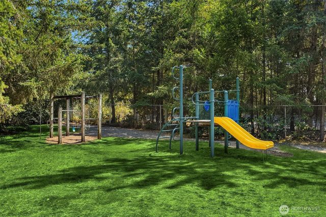 23032 SE 282nd Court, Maple Valley, WA 98038