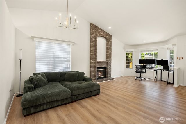 23032 SE 282nd Court, Maple Valley, WA 98038