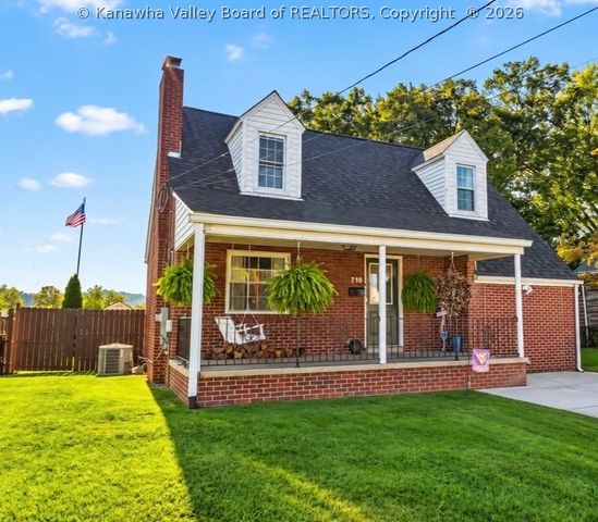 710 Kanawha Avenue, Nitro, WV 25143