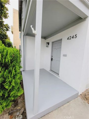 4245 Laurel Canyon, Studio City, CA 91604