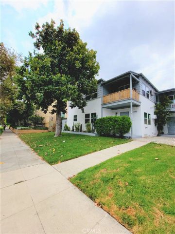 4245 Laurel Canyon, Studio City, CA 91604