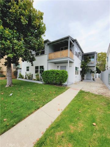 4245 Laurel Canyon, Studio City, CA 91604