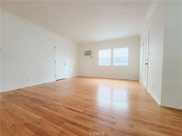 4245 Laurel Canyon, Studio City, CA 91604