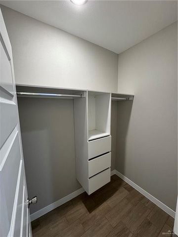 311 W Campeche Avenue, Mission, TX 78573