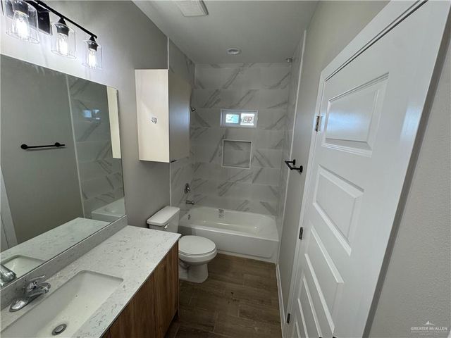 311 W Campeche Avenue, Mission, TX 78573