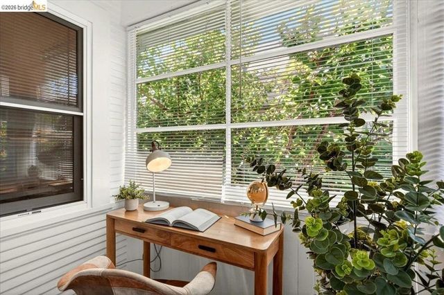 1822 Hearst Ave B, Berkeley, CA 94703