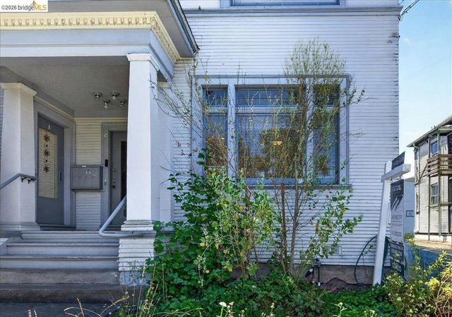 1822 Hearst Ave B, Berkeley, CA 94703