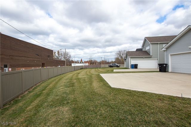 3562 Gerome Court, Cleveland, OH 44105