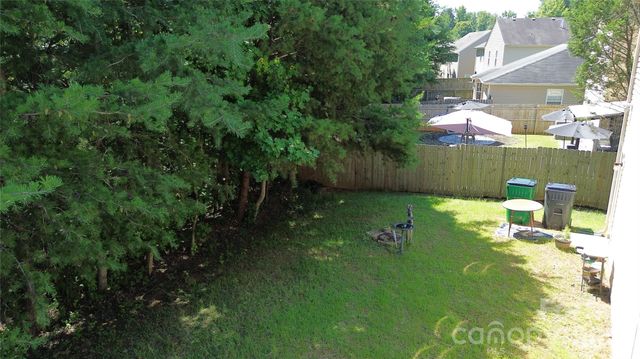 7736 Ponderosa Lane, Charlotte, NC 28215