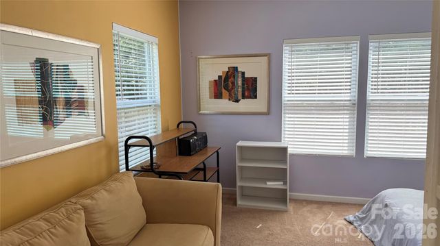 7736 Ponderosa Lane, Charlotte, NC 28215