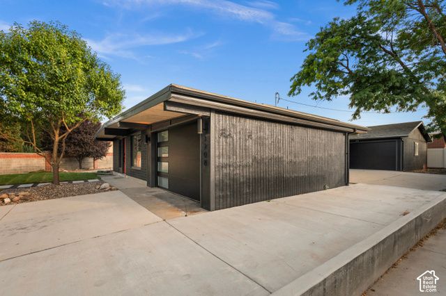 1708 E SPRING LANE LN, Holladay, UT 84117