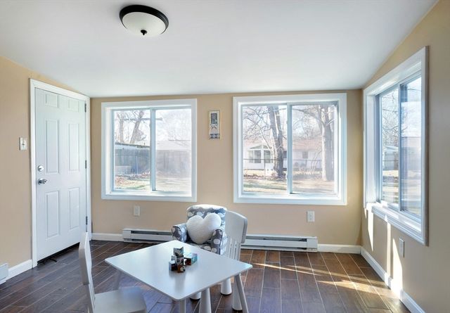 35 Marion St, Holbrook, MA 02343