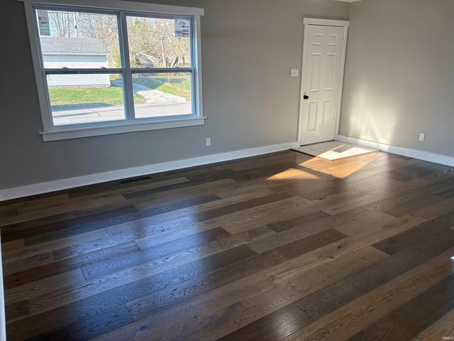 2059 E Columbia Street, Evansville, IN 47711