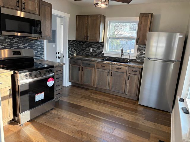 2059 E Columbia Street, Evansville, IN 47711