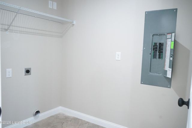 1472 Tucker Dr, Bardstown, KY 40004