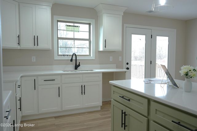 1472 Tucker Dr, Bardstown, KY 40004