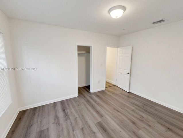 8013 NW 10th Ct 0, Miami, FL 33150