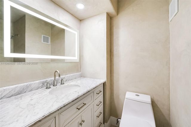 9023 NE 4th Ave Rd 9023, Miami Shores, FL 33138