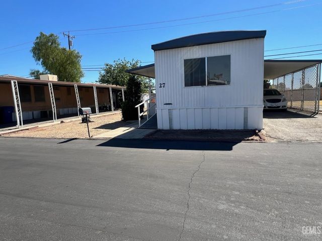 27 Tee Lane, Bakersfield, CA 93308