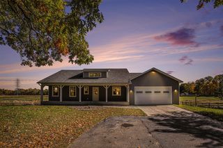 3750 Mccabe Avenue, Ada, MI 49301