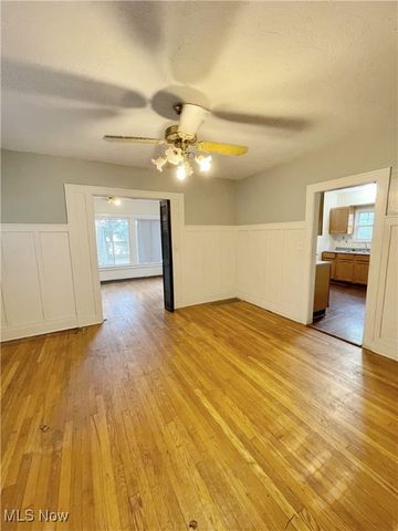 1173 Yellowstone Road, Cleveland Heights, OH 44121