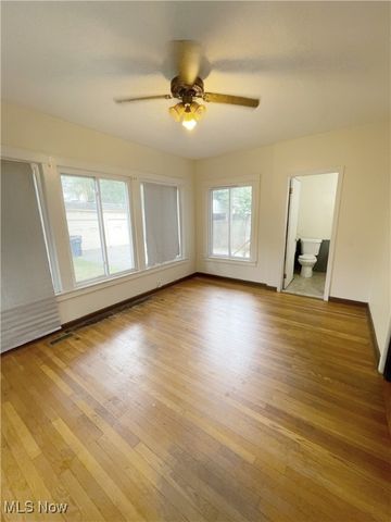 1173 Yellowstone Road, Cleveland Heights, OH 44121