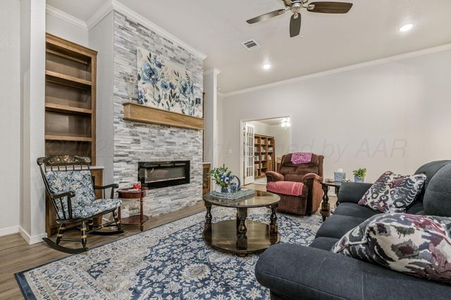 8109 MIAMI Avenue, Amarillo, TX 79118