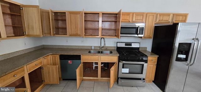 1917 POINT BREEZE AVE, Philadelphia, PA 19145