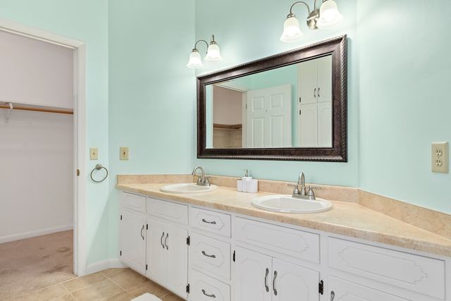 117 Walden Pond Road, Headland, AL 36345