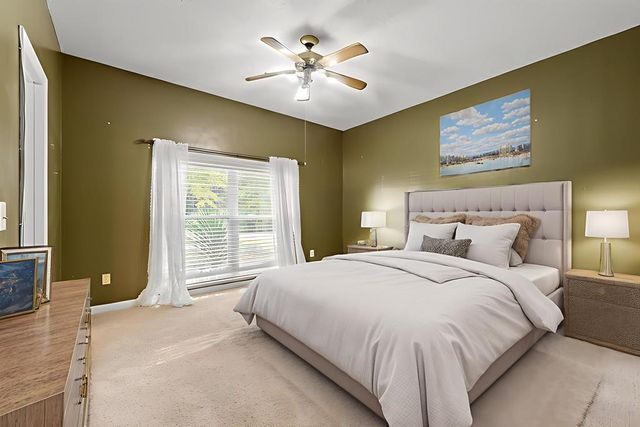 117 Walden Pond Road, Headland, AL 36345