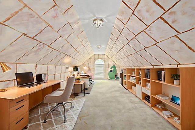 117 Walden Pond Road, Headland, AL 36345