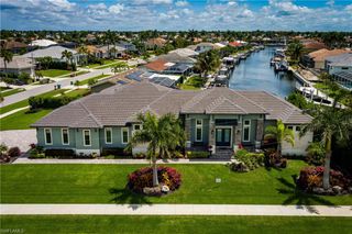 1517 Buccaneer CT, Marco Island, FL 34145
