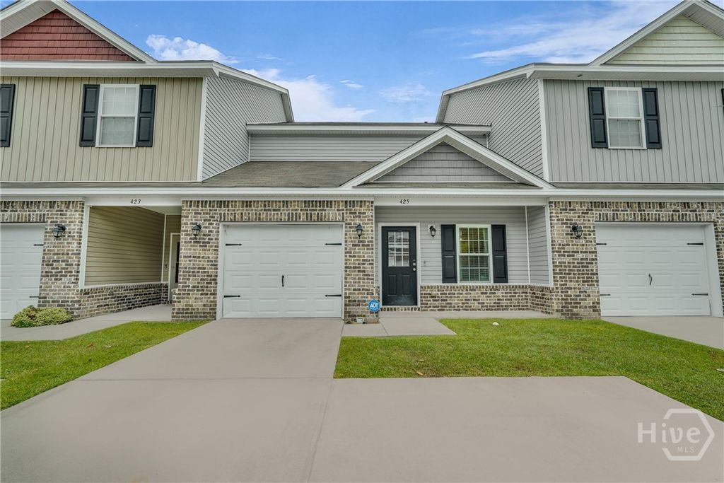 425 Governor Treutlen Circle, Pooler, GA 31322