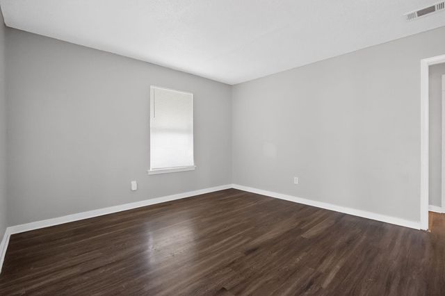 3325 CEDAR SPRINGS DR, Memphis, TN 38128