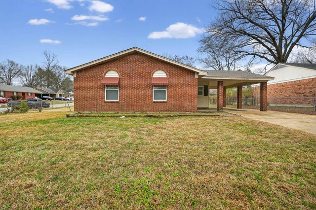 3325 CEDAR SPRINGS DR, Memphis, TN 38128