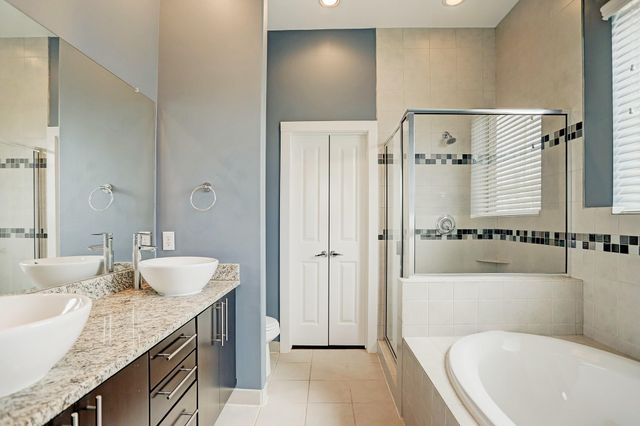 2110 Shearn Street 20A, Houston, TX 77007