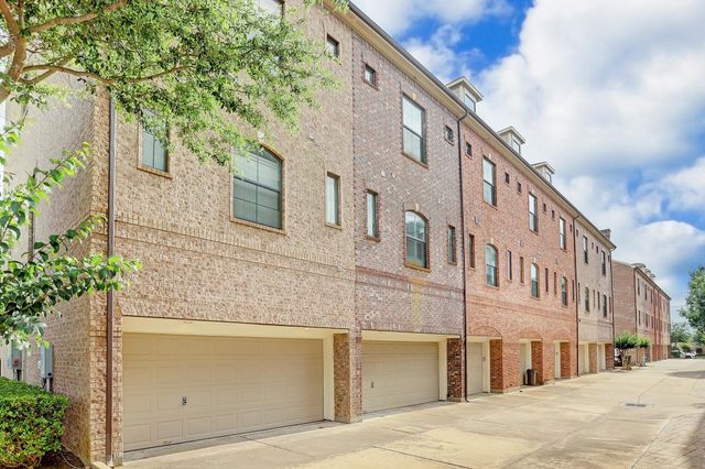2110 Shearn Street 20A, Houston, TX 77007