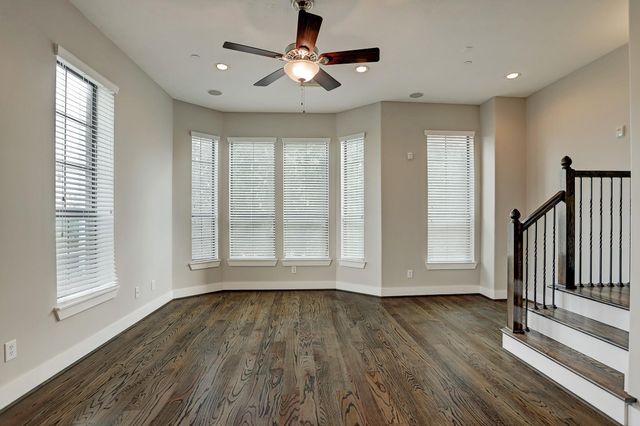 2110 Shearn Street 20A, Houston, TX 77007