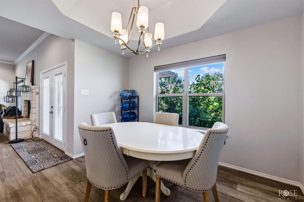 Image 13 of property listing at 4101 Huntleigh Drive, San Angelo, TX 76904