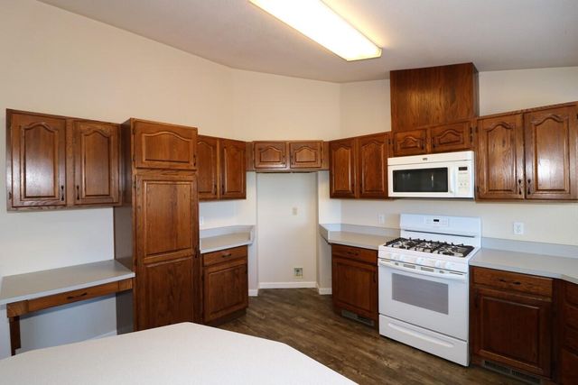 19226 Snowburst Court, Redding, CA 96003