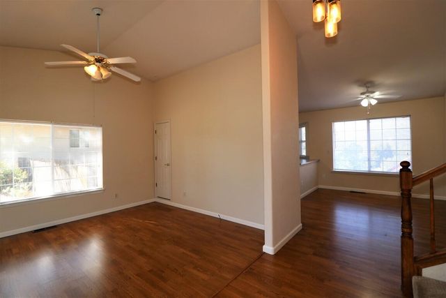 19226 Snowburst Court, Redding, CA 96003