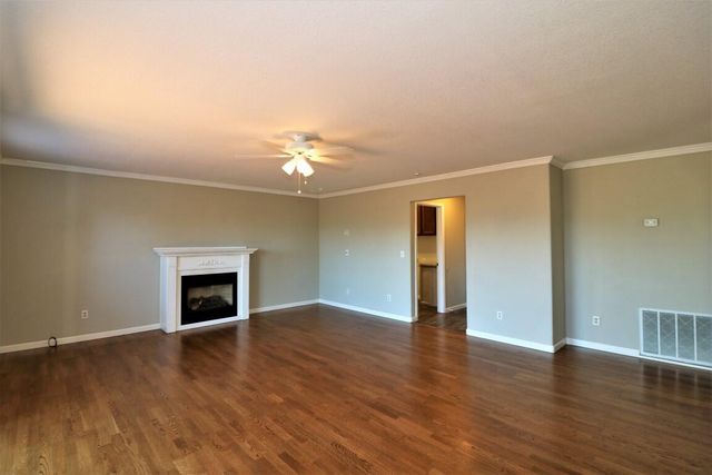 19226 Snowburst Court, Redding, CA 96003