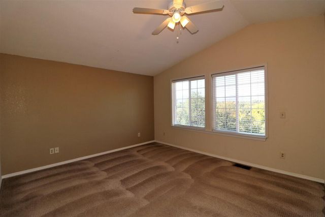 19226 Snowburst Court, Redding, CA 96003