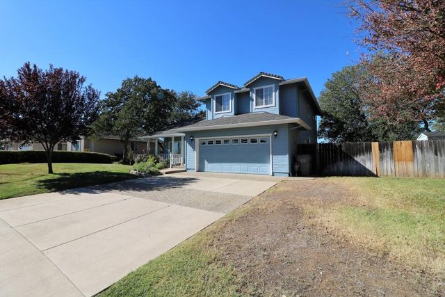 19226 Snowburst Court, Redding, CA 96003