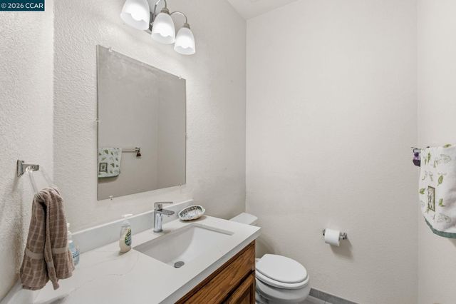 2057 Crater Peak Way, Antioch, CA 94531