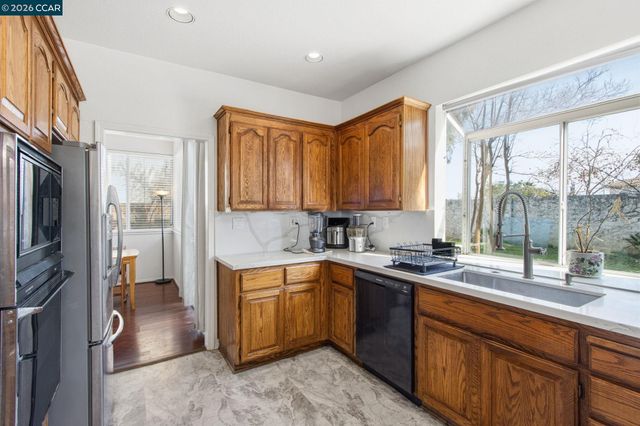 2057 Crater Peak Way, Antioch, CA 94531